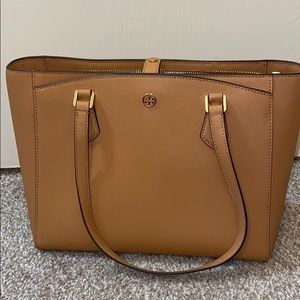 Tory Burch Robinson saffiano leather tote